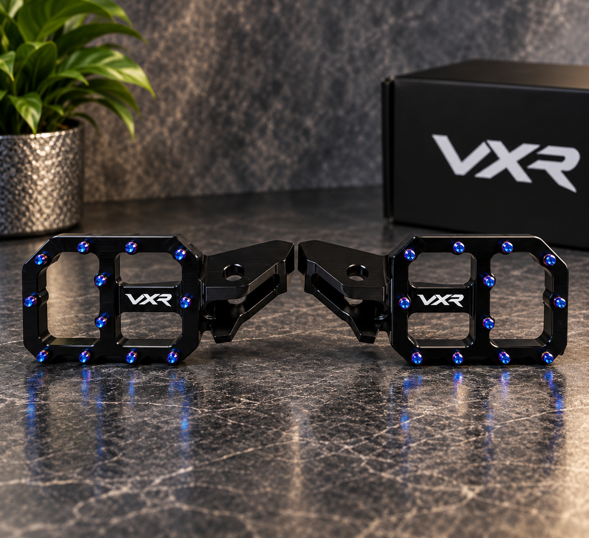 VXR WIDE PEGS