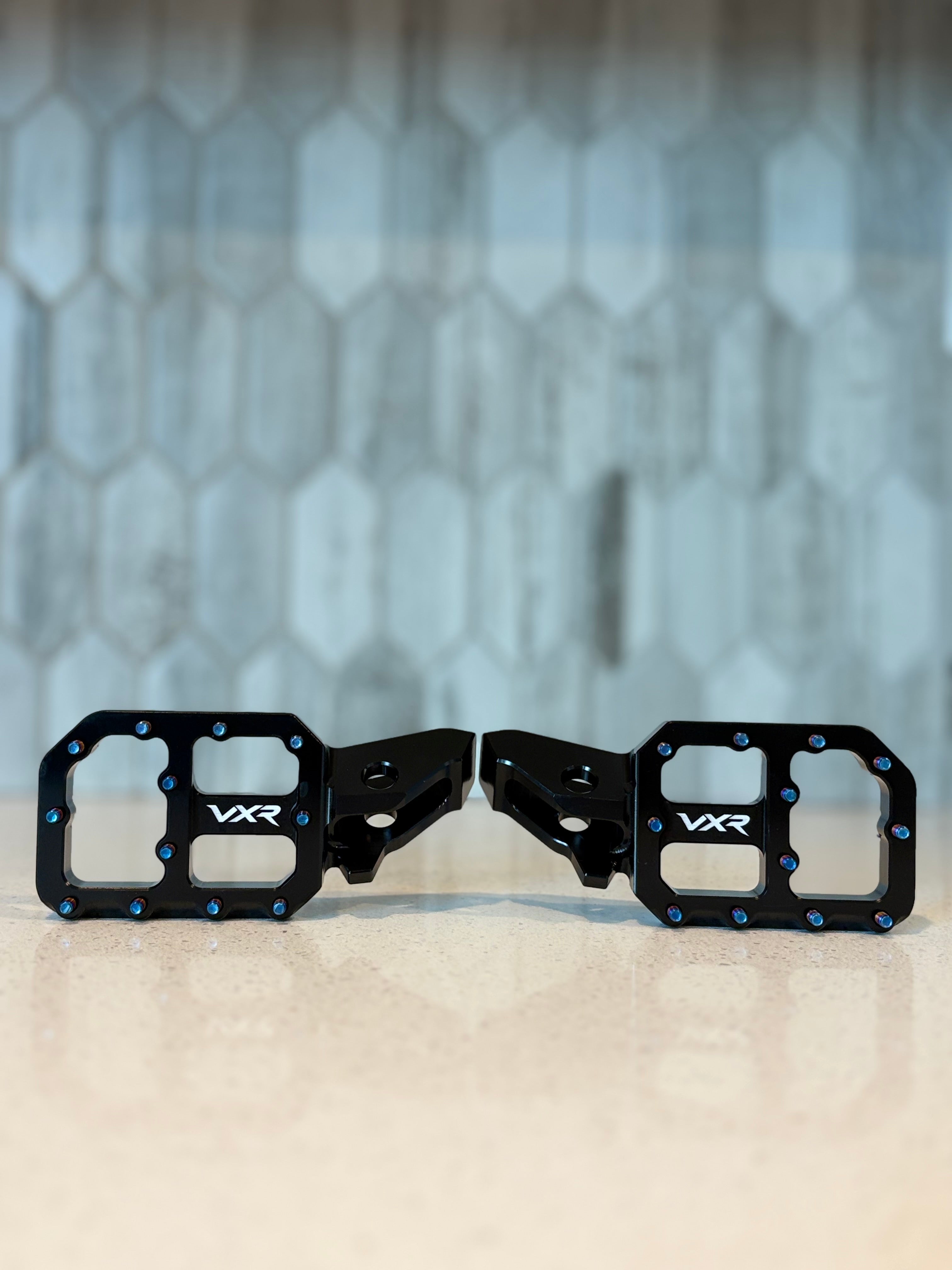 VXR WIDE PEGS